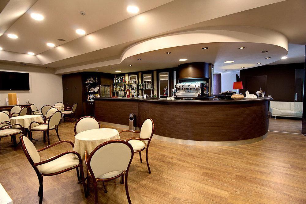 קסטיליון פיורנטינו Hotel Park מראה חיצוני תמונה
